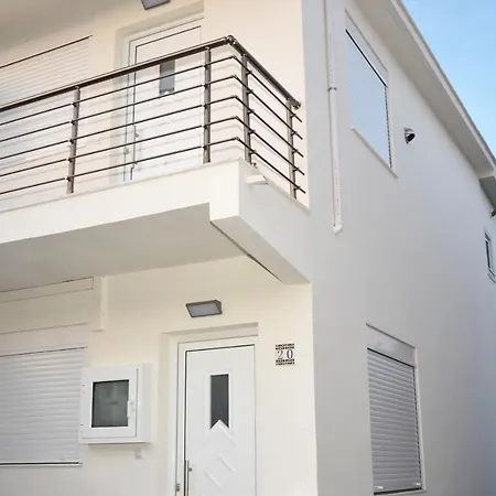 City Heart Flats First Floor Apartment Rhodes City