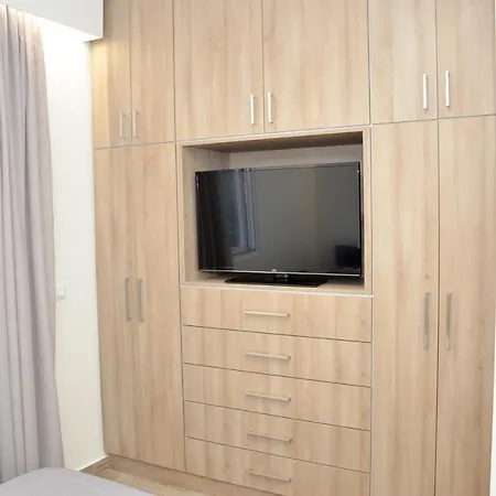 City Heart Flats First Floor Apartment Rhodes City
